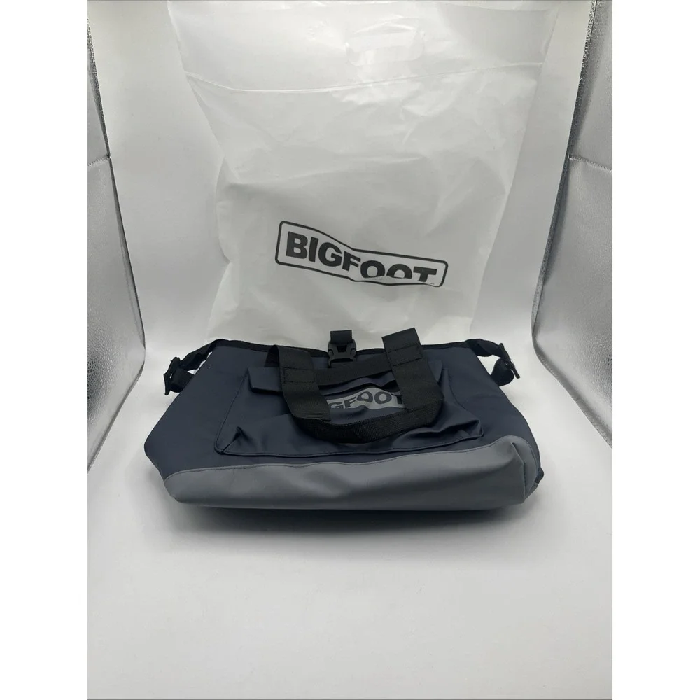 BIGFOOT Insulated Backpack Cooler Blue Gray 17x17x11 New Open Package
